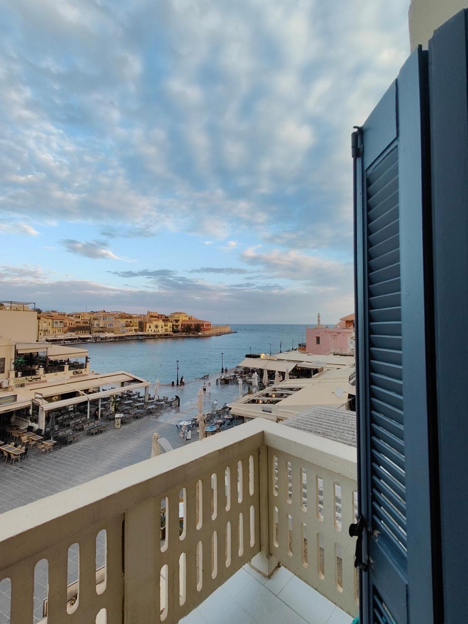 Old Port - Bellavista Studio Chania  Bagian luar foto